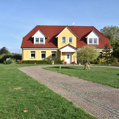 Ferienhof Am Leuchtturm Nr 3 *